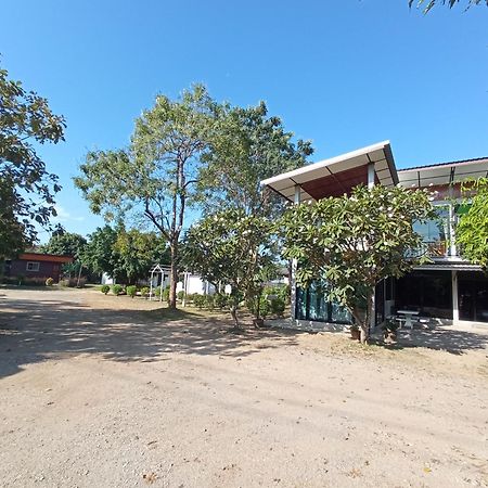 Baan Rabiangdao Uthaithani Uthai Thani Dış mekan fotoğraf